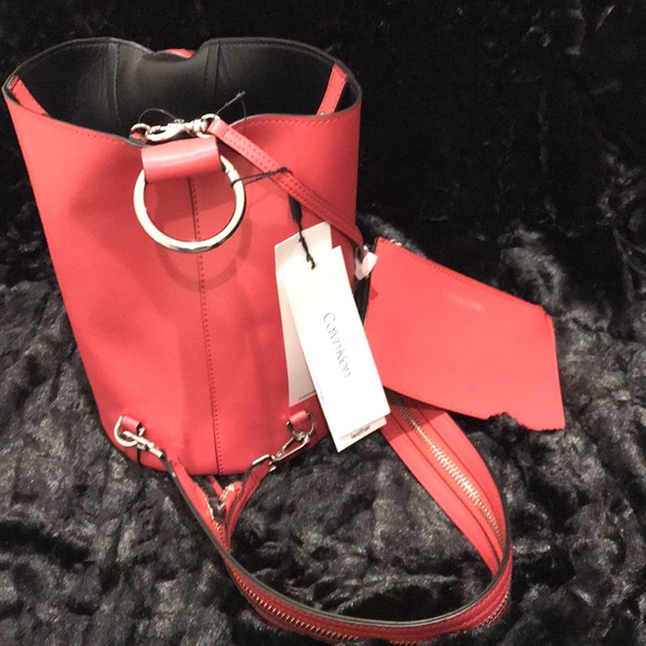 Calvin Klein Convertible Handbag/Backpack W/Wallet - Picture 5 of 16